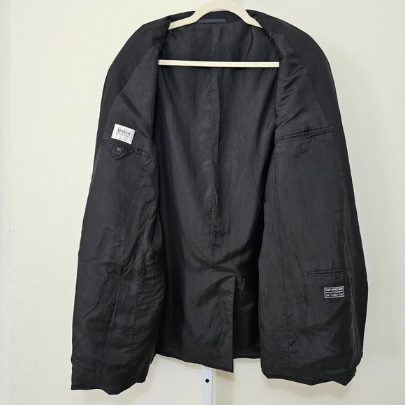 ARMANI COLLEZIONI Vintage Men's Black Wool Single-Breasted Button Blazer Sz 44R - Picture 3 of 11